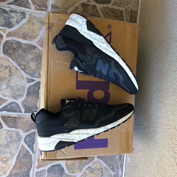 New Balance Re-engineered - Picture 4 of 4